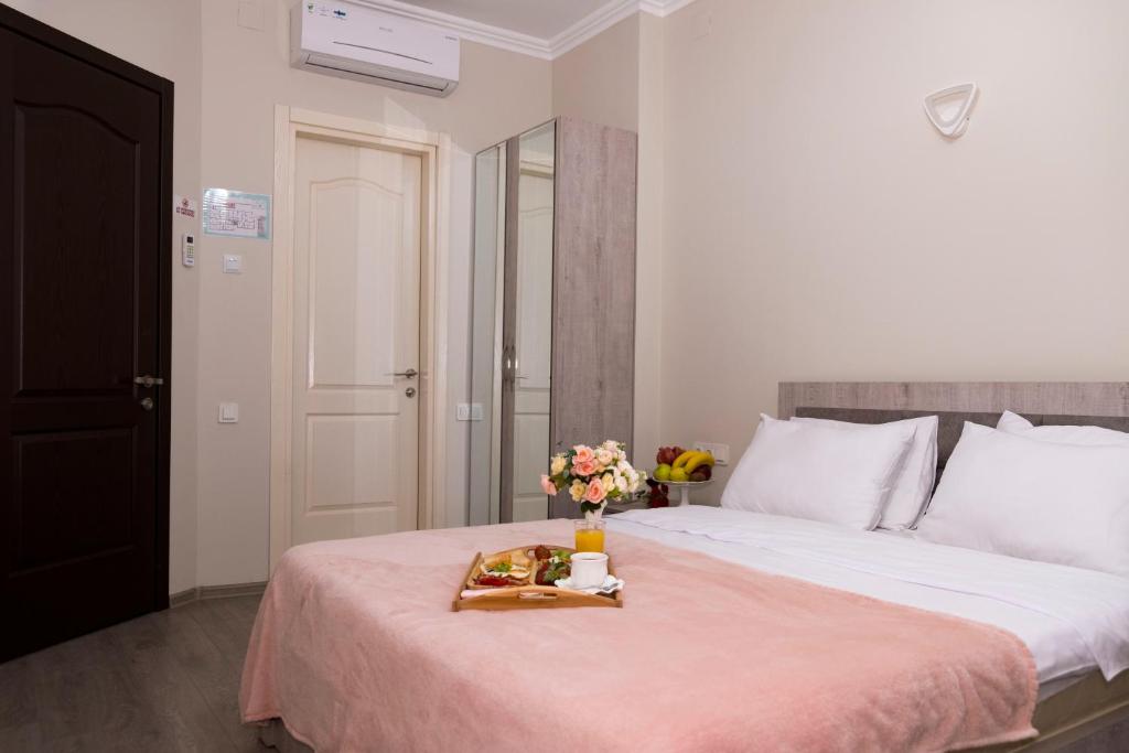 Art Hotel Batumi-1